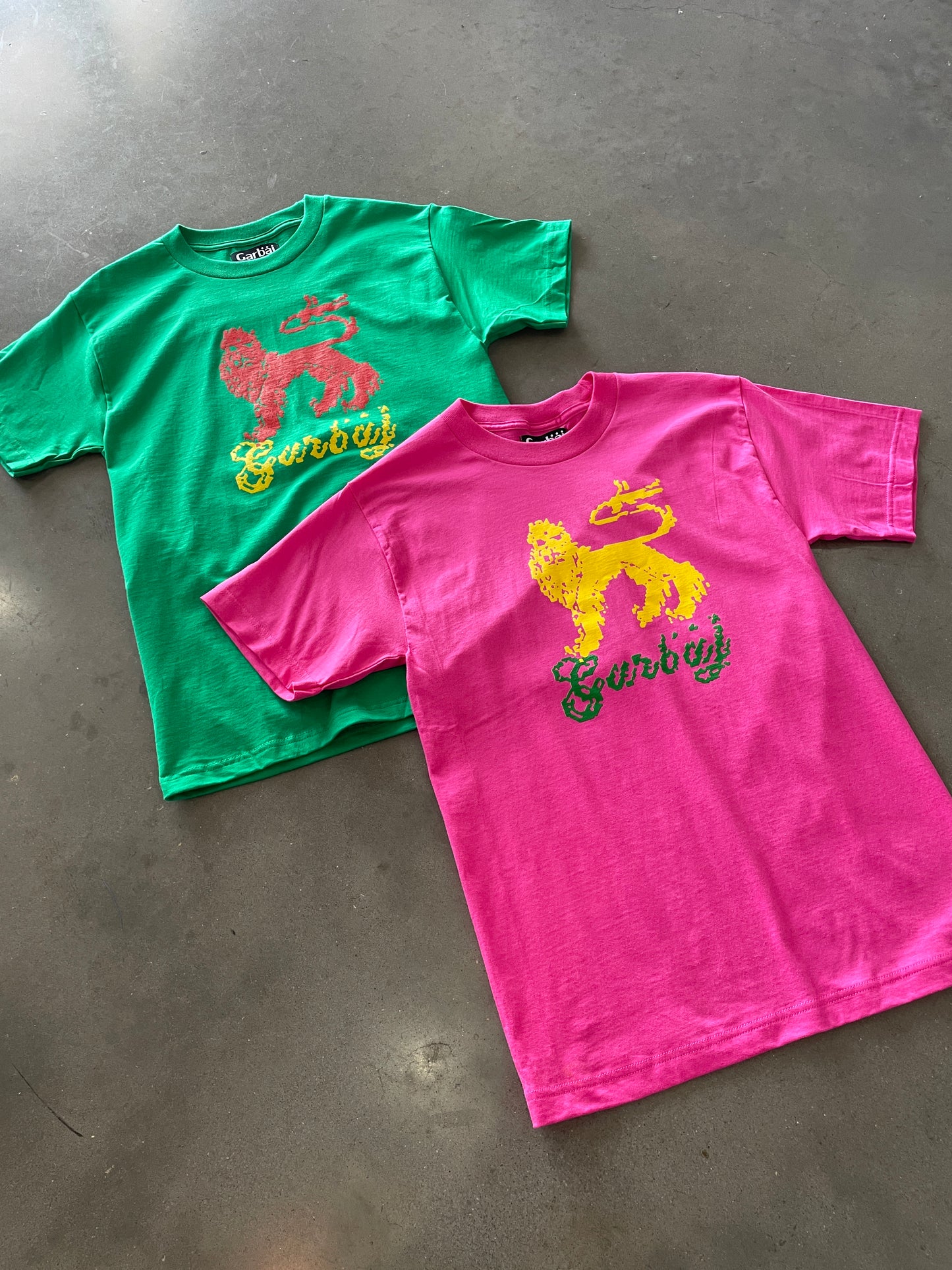 Pink Statant Guardant Tee